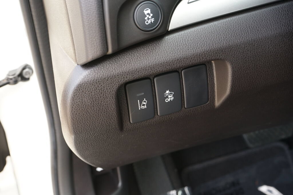 Used 2019 Acura ILX FWD image 13