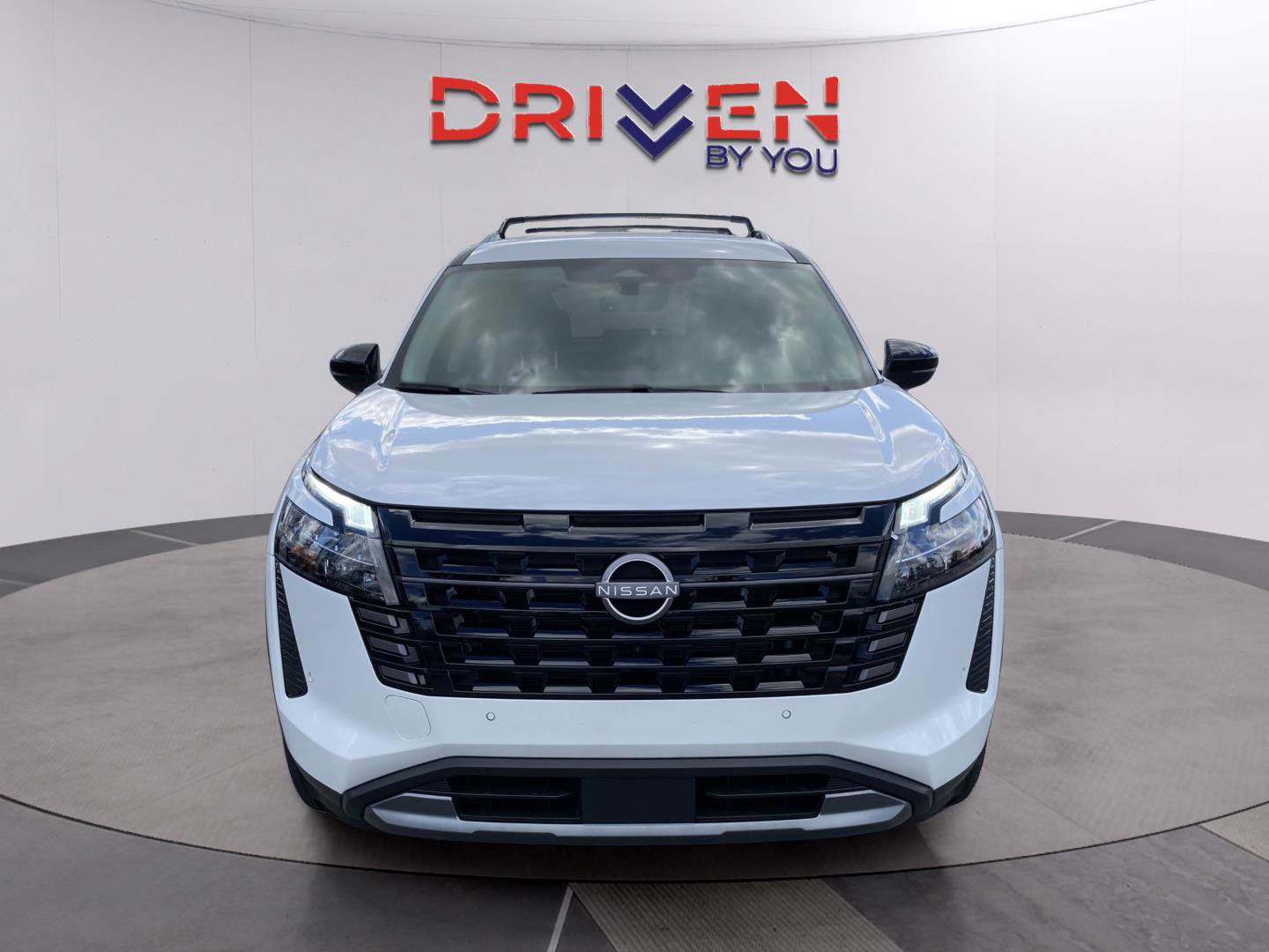 New 2026 Nissan Pathfinder SL image 10