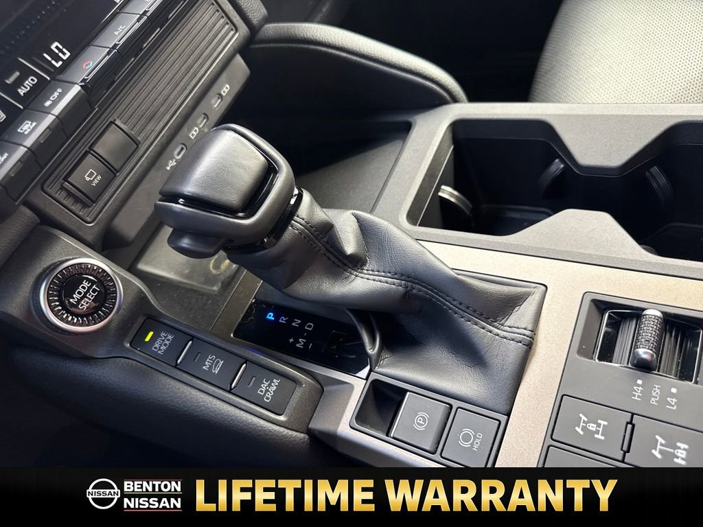 Used 2024 Toyota Land Cruiser image 27