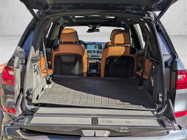 Used 2019 BMW X7 xDrive50i w/ Dynamic Handling Package image 6