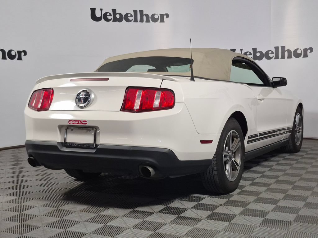 Used 2012 Ford Mustang Premium RWD image 7