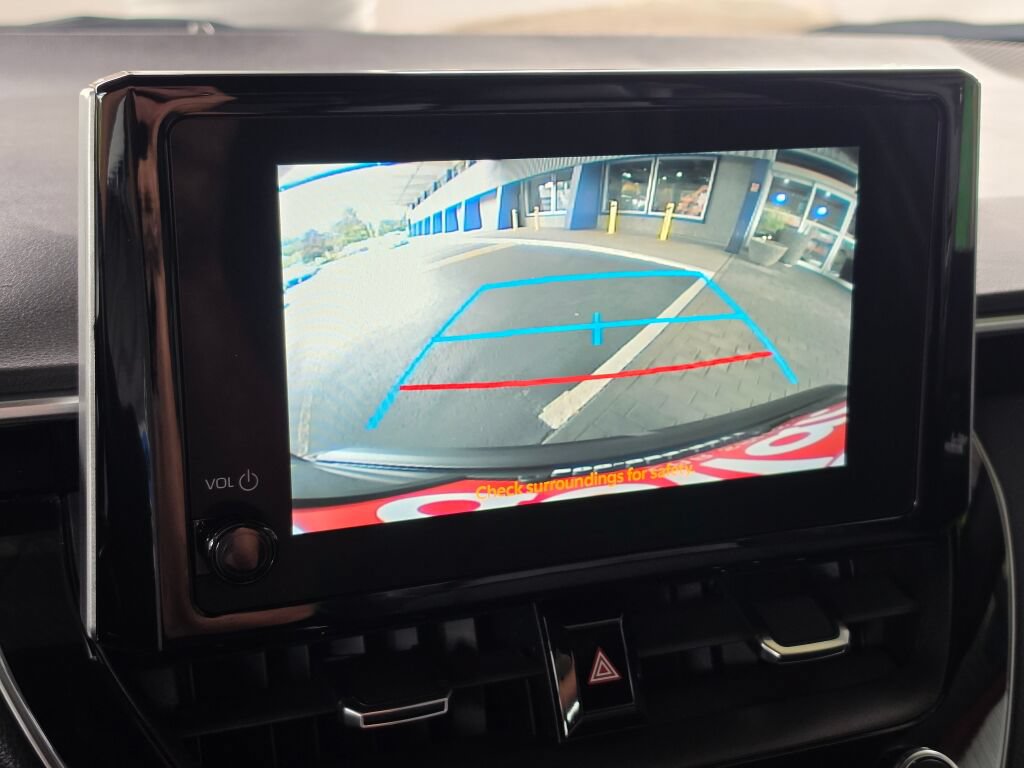 Used 2024 Toyota Corolla XSE FWD image 31