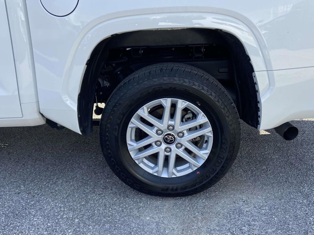 Used 2024 Toyota Tundra SR AWD/4WD image 9