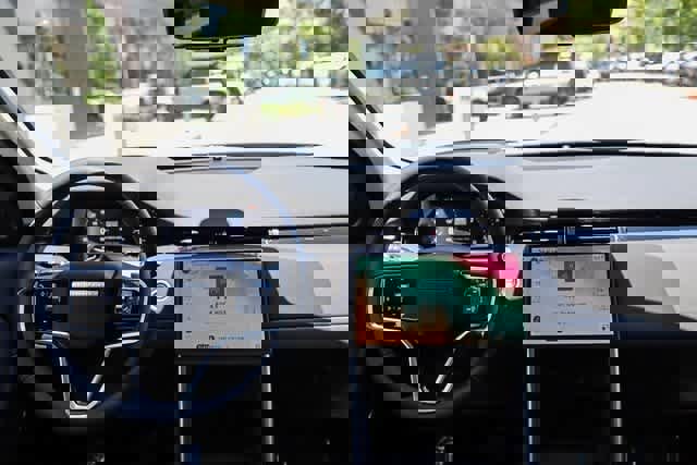 New 2024 Land Rover Discovery Sport S image 10