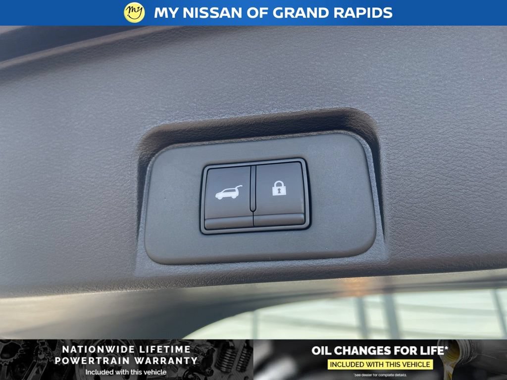 New 2026 Nissan Rogue SV w/ Rock Creek Premium Package AWD/4WD image 25