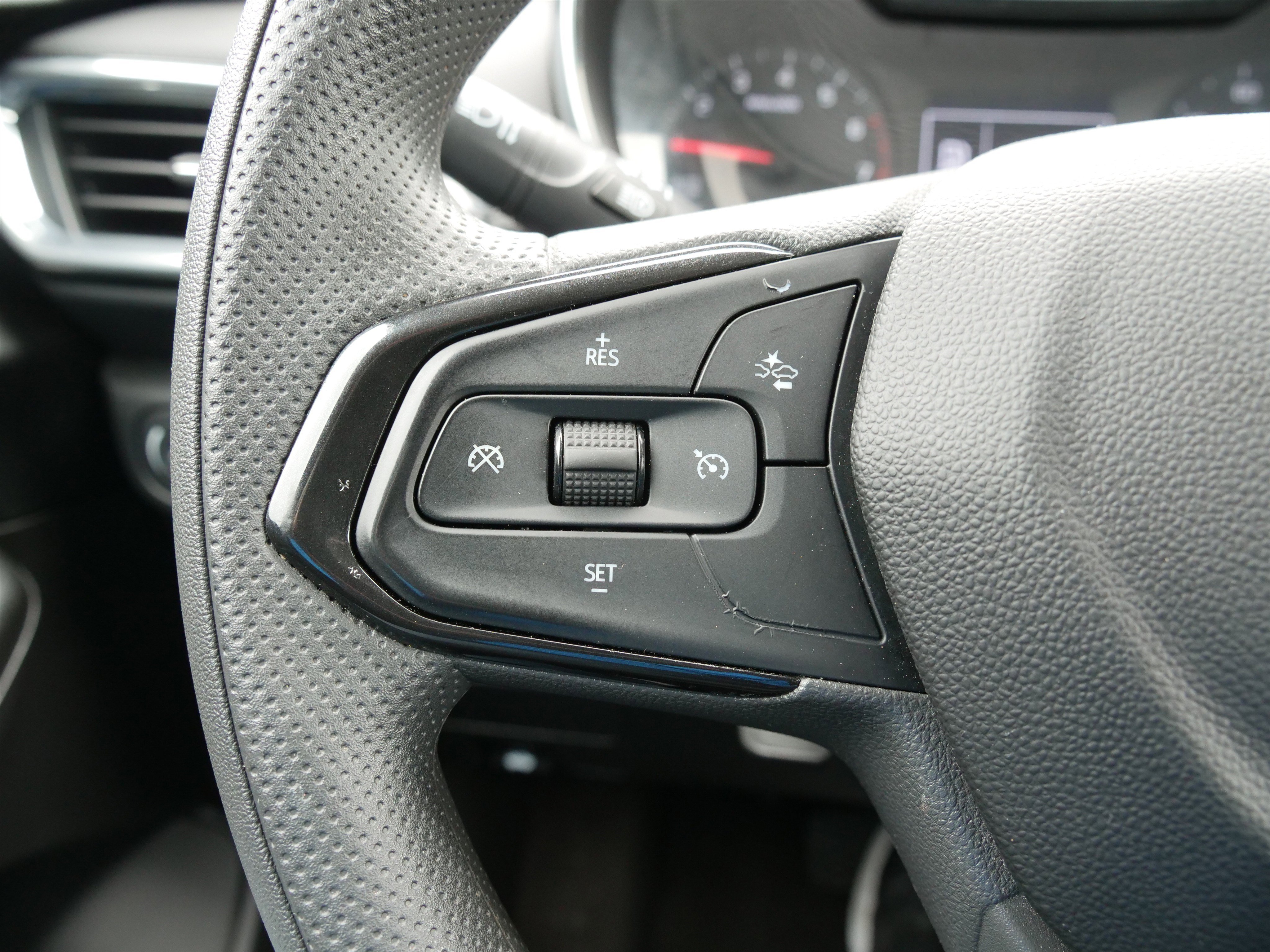 Used 2023 Chevrolet TrailBlazer LT image 19