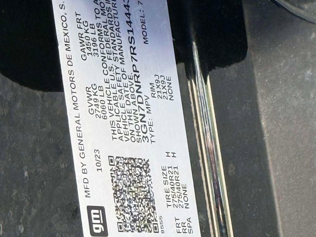 Used 2024 Chevrolet Equinox EV RS image 32