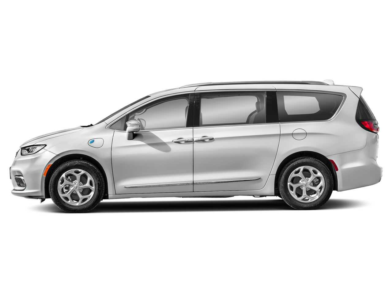 Used 2022 Chrysler Pacifica Limited w/ Uconnect Theater Family Group FWD image 3