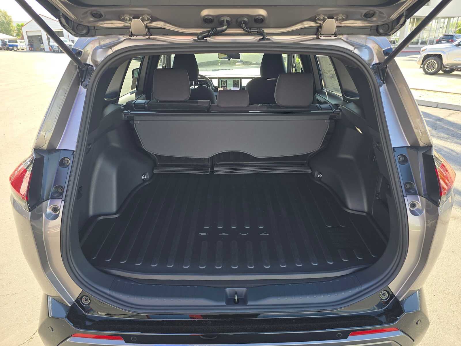 New 2026 Toyota RAV4 SE w/ Weather Package AWD/4WD image 14