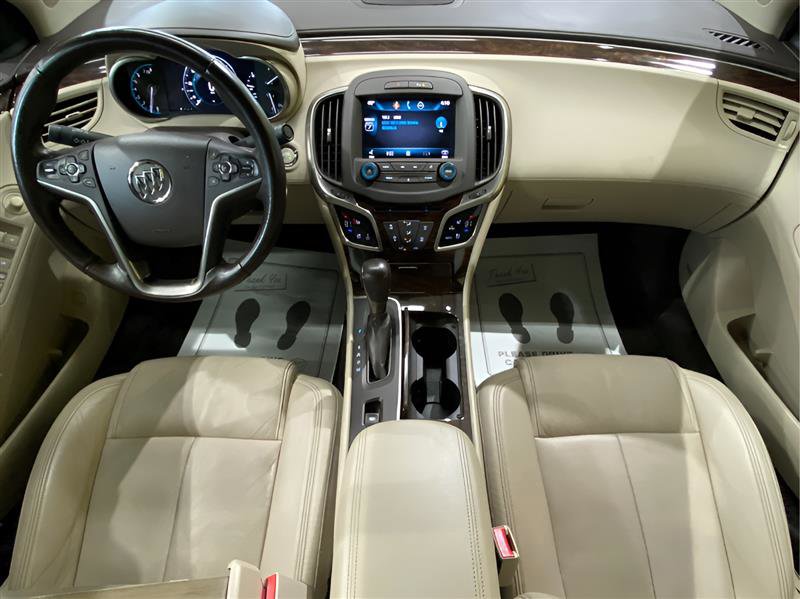 Used 2014 Buick LaCrosse Premium image 17