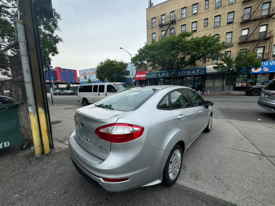Used 2017 Ford Fiesta S image 7
