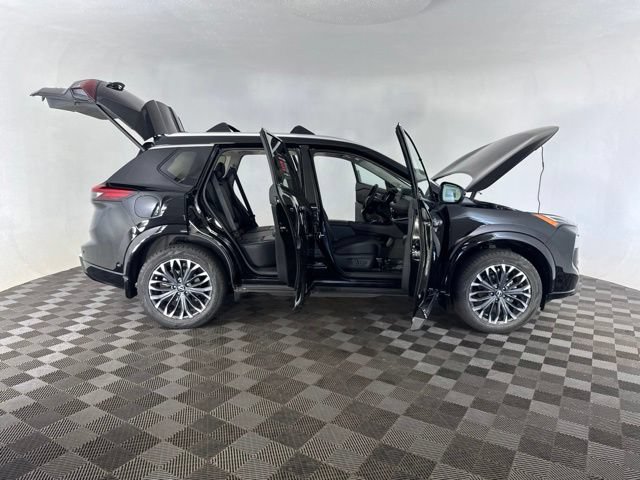 Certified 2025 Nissan Rogue Platinum w/ Platinum Premium Package AWD/4WD image 13