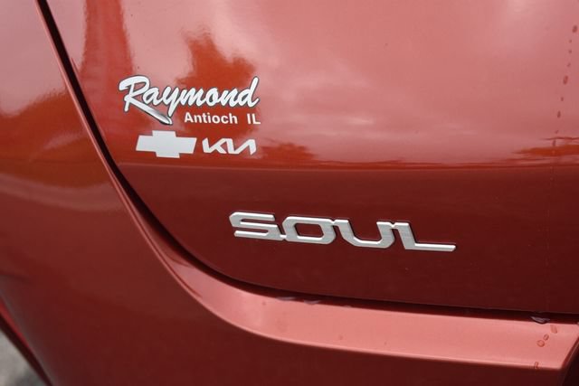 Used 2023 Kia Soul LX w/ LX Technology Package FWD image 12
