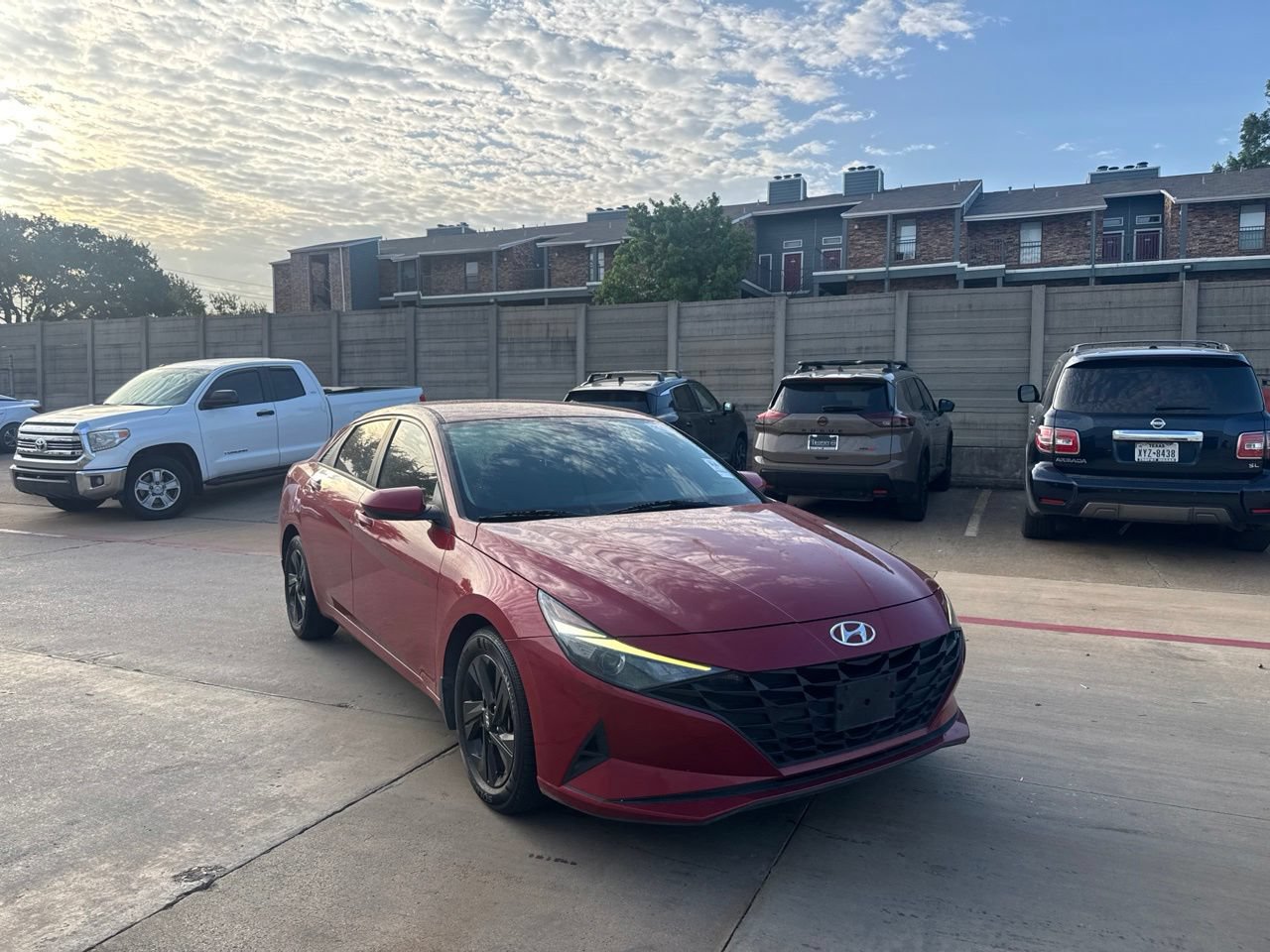 Used 2023 Hyundai Elantra SEL FWD image 1