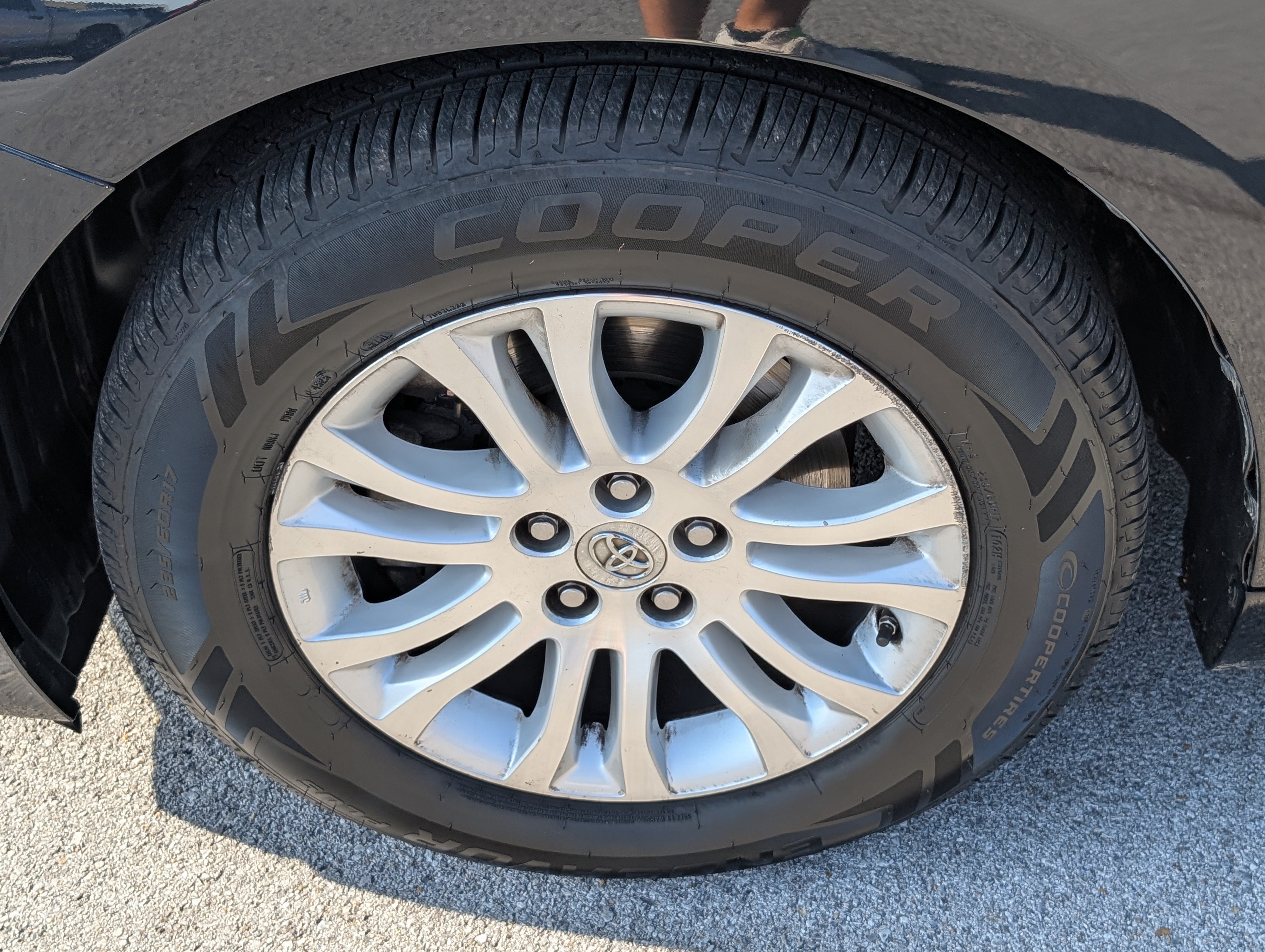 Used 2015 Toyota Sienna XLE FWD image 28