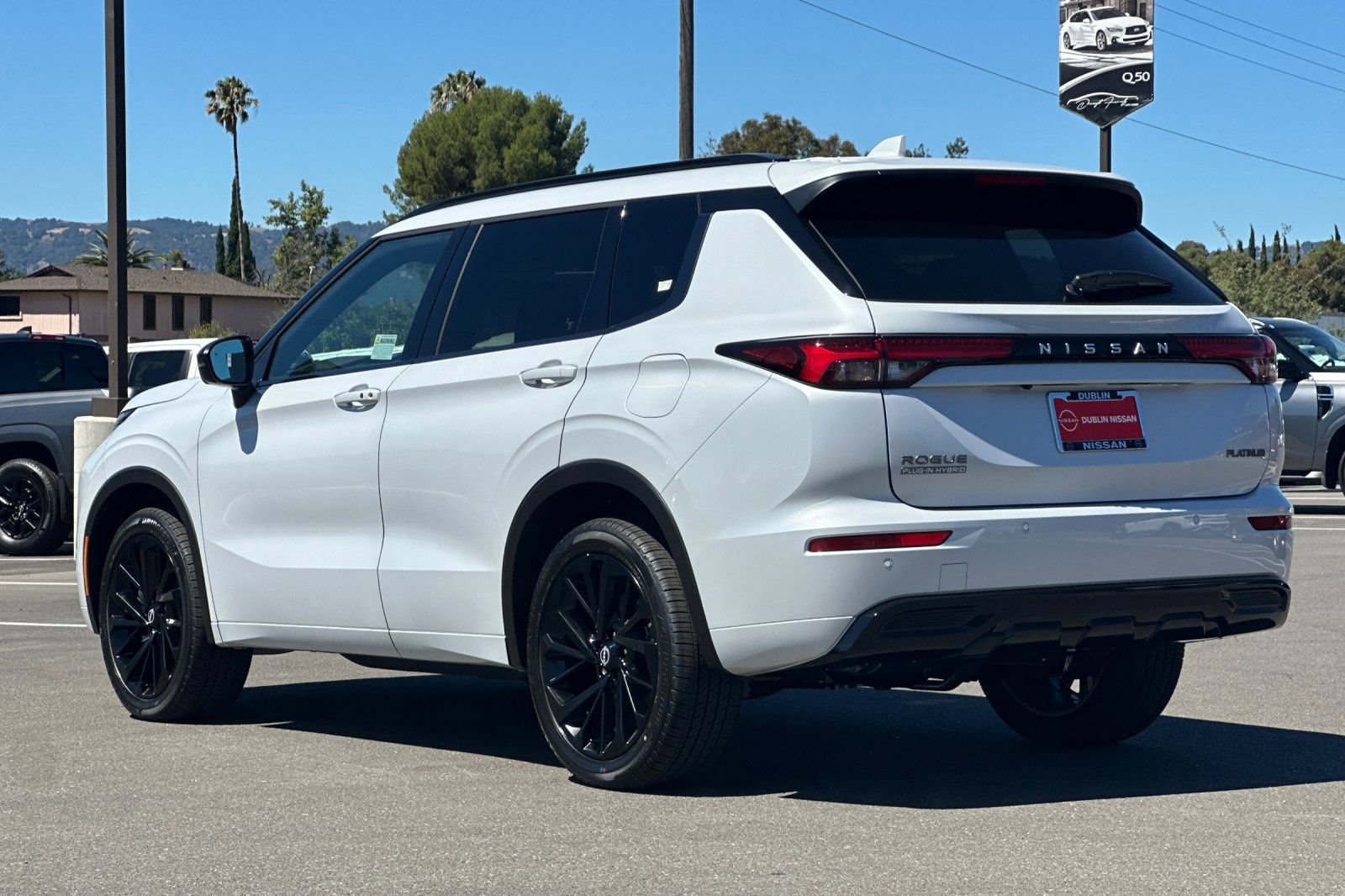 New 2026 Nissan Rogue Platinum AWD/4WD image 6
