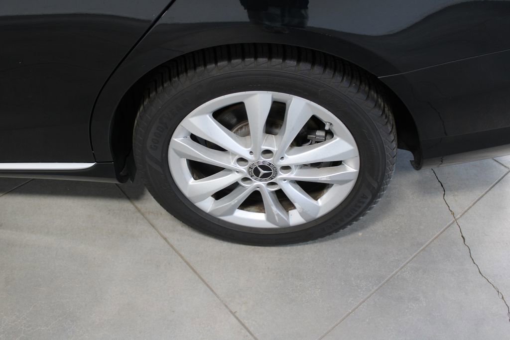 Used 2019 Mercedes-Benz C 300 Sedan image 51