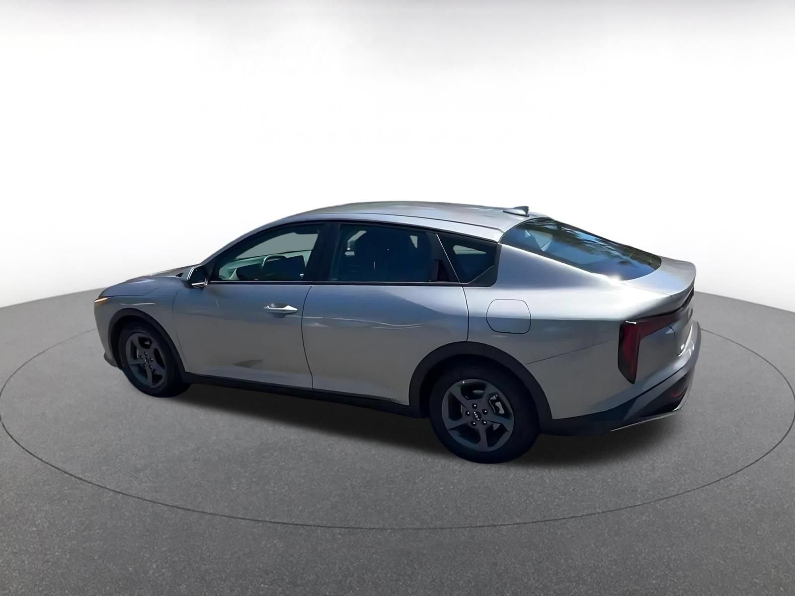 Used 2025 Kia K4 FWD image 10