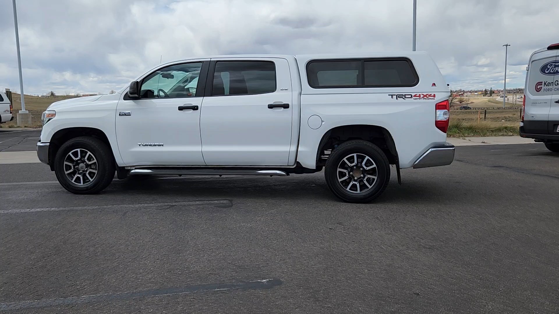Used 2018 Toyota Tundra SR5 w/ TRD Off Road Package AWD/4WD image 2