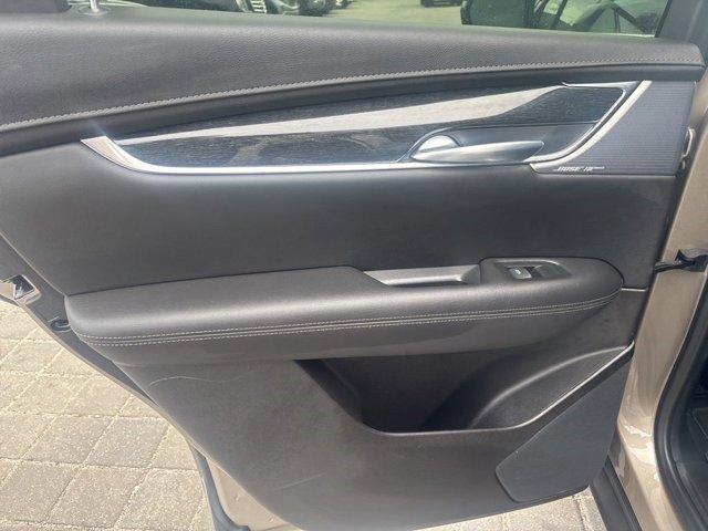 Certified 2022 Cadillac XT5 Premium Luxury image 27