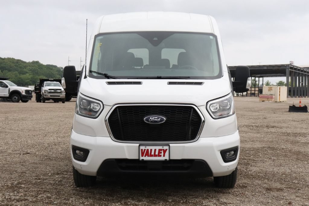 Used 2023 Ford Transit 350 XLT RWD image 3