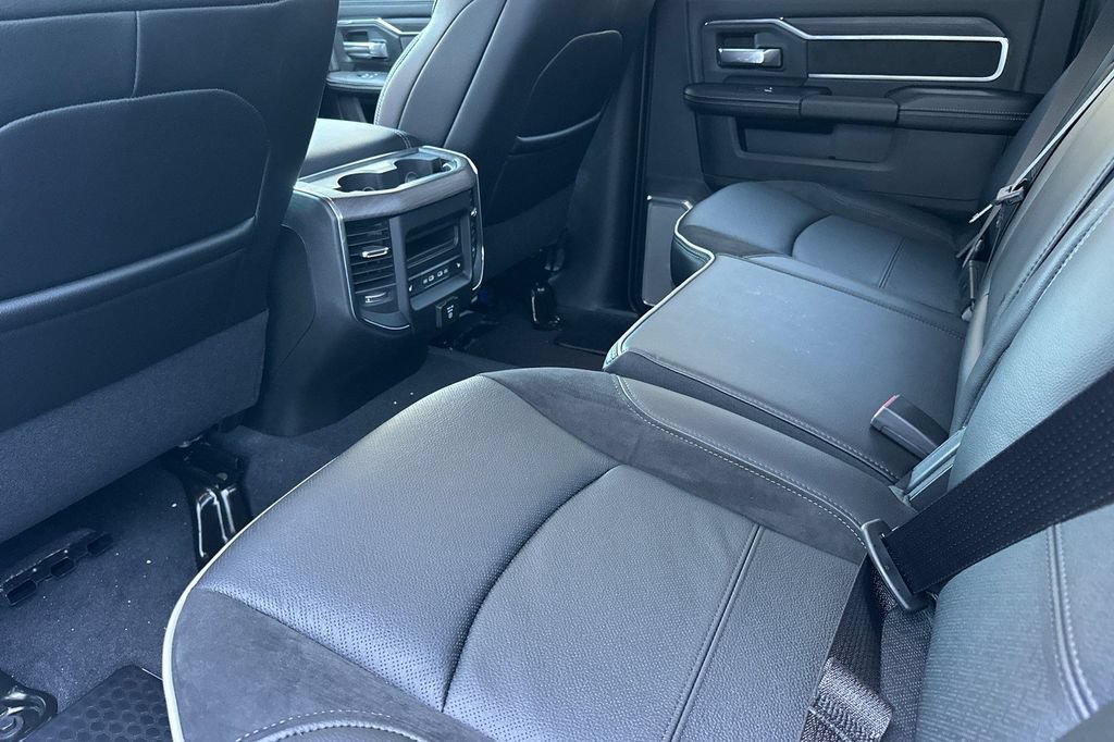 New 2026 RAM 2500 Laramie w/ Night Edition AWD/4WD image 12