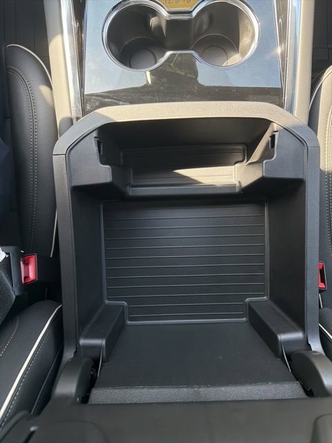 New 2026 Chevrolet Suburban Premier AWD/4WD image 32