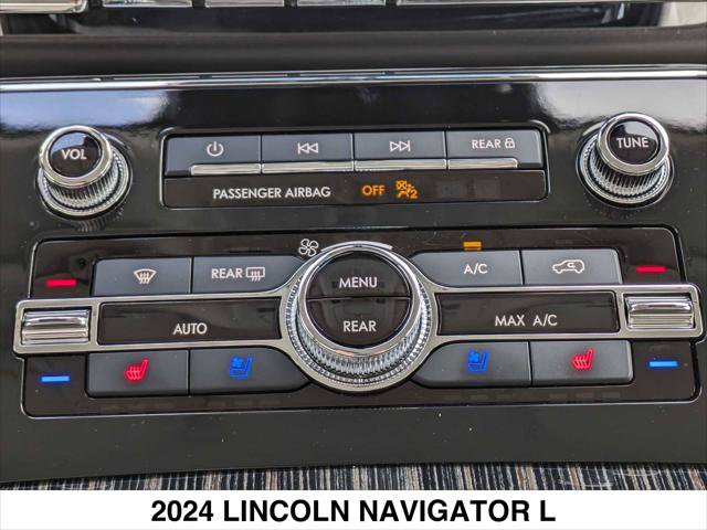 Used 2024 Lincoln Navigator L Black Label AWD/4WD image 22