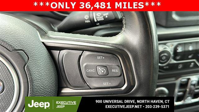 Certified 2022 Jeep Gladiator Willys image 14