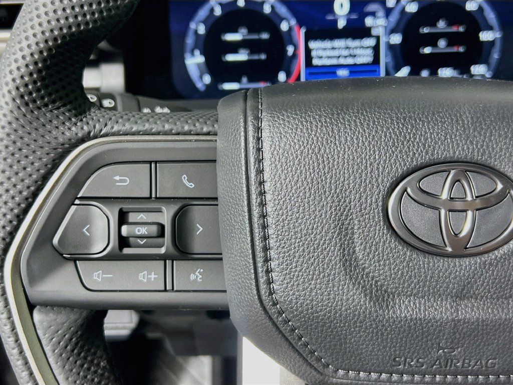 New 2026 Toyota Tacoma TRD Off-Road w/ TRD Off Road Upgrade Package AWD/4WD image 18