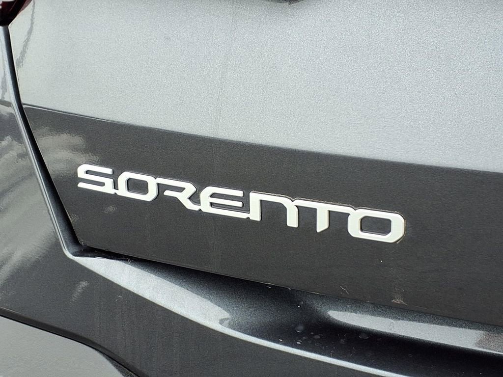 Used 2024 Kia Sorento S image 20
