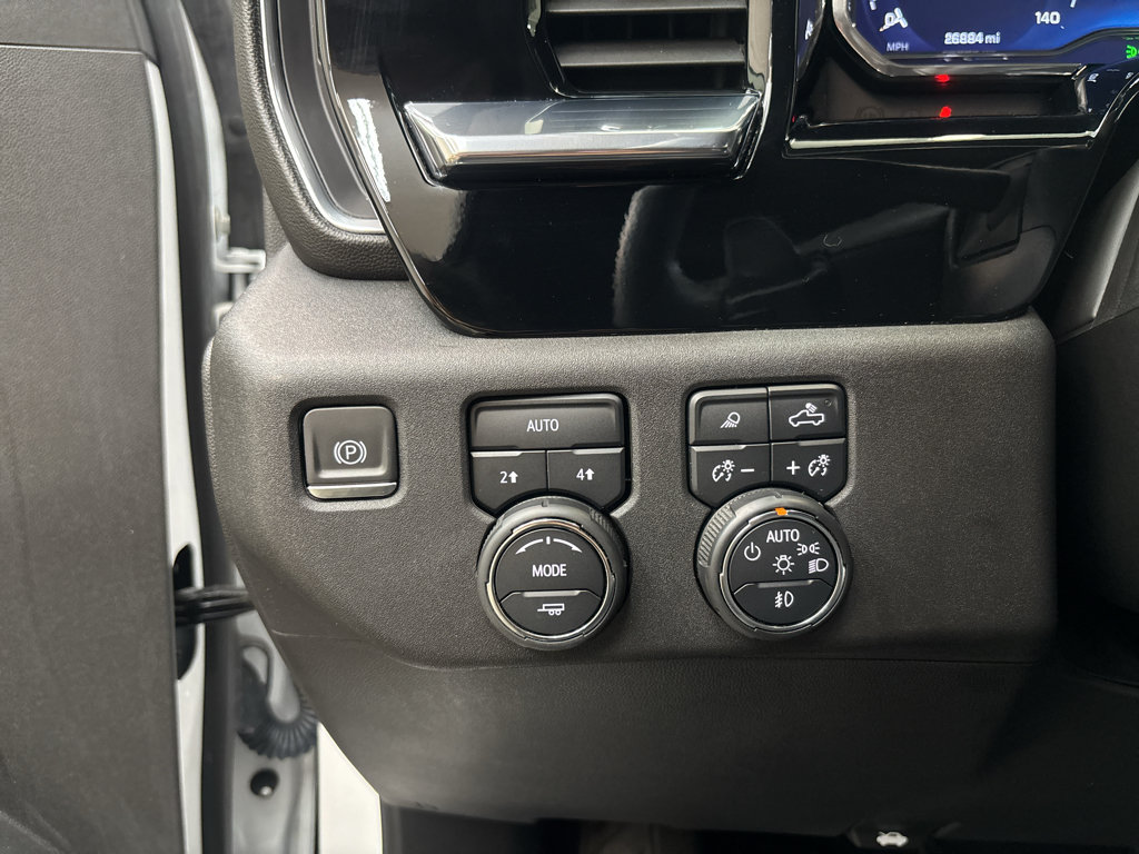 Used 2024 Chevrolet Silverado 1500 LTZ AWD/4WD image 18