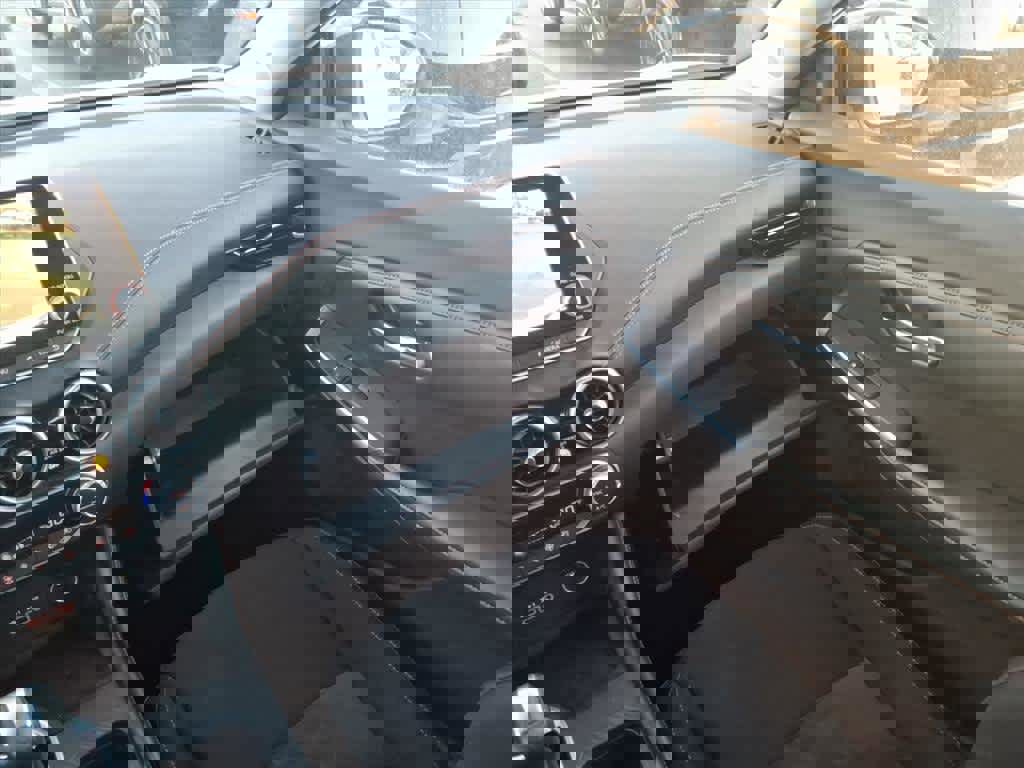 Certified 2021 Nissan Sentra SR image 19