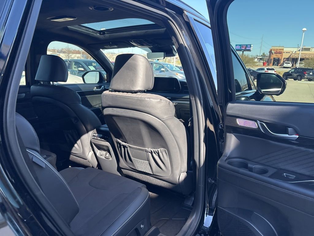 Used 2025 Hyundai Palisade Calligraphy image 32