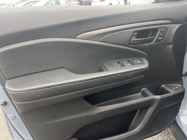 Used 2022 Honda Passport EX-L image 6