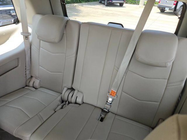 Used 2017 Cadillac Escalade Premium Luxury AWD/4WD image 13