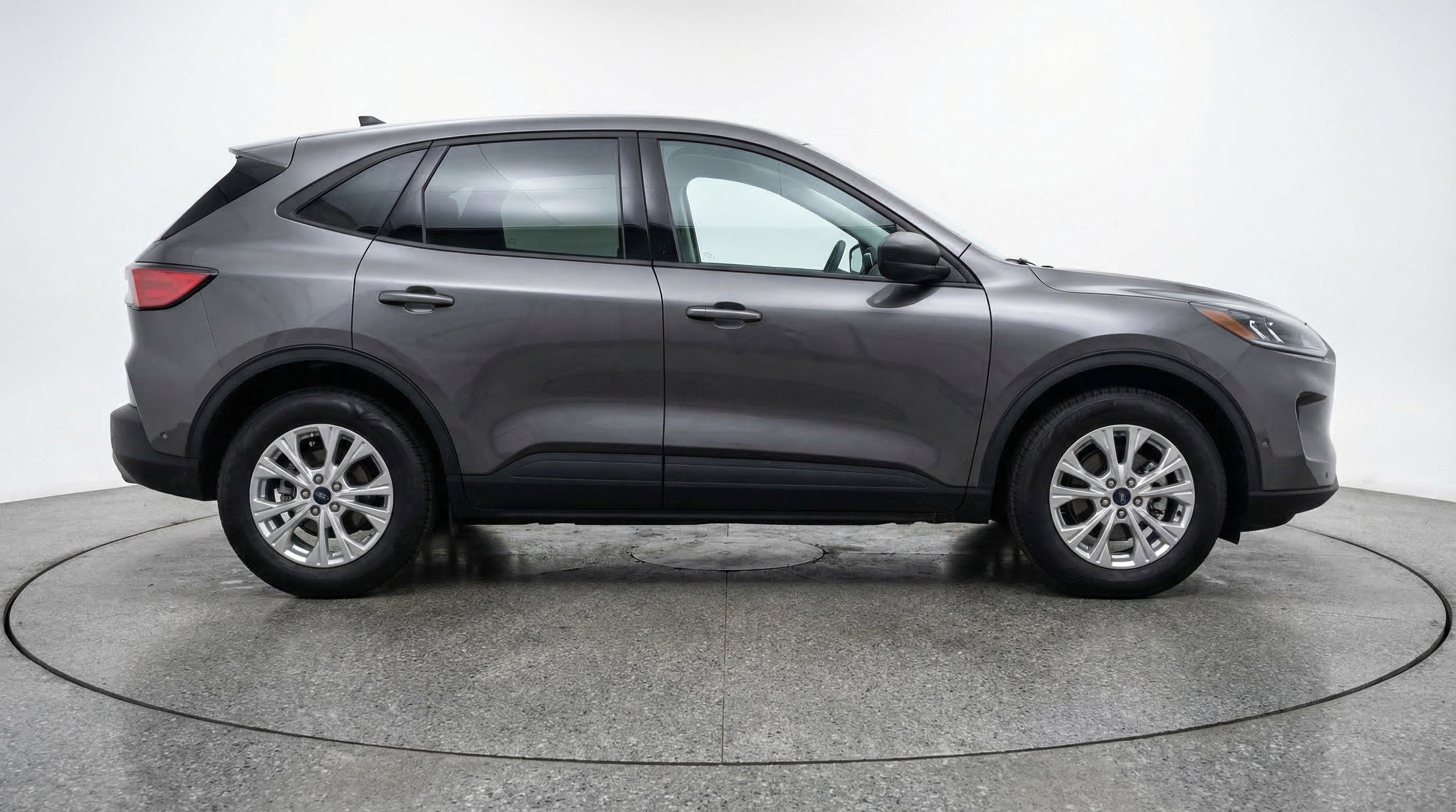 Used 2024 Ford Escape Active image 11