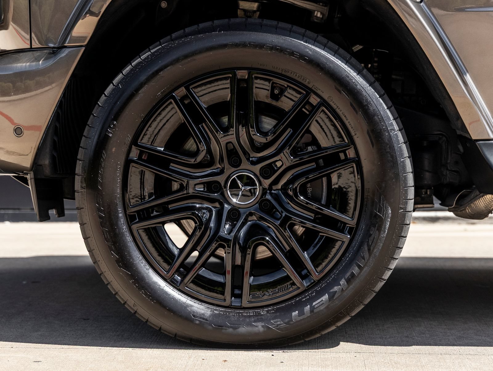 Used 2025 Mercedes-Benz G 550 image 13