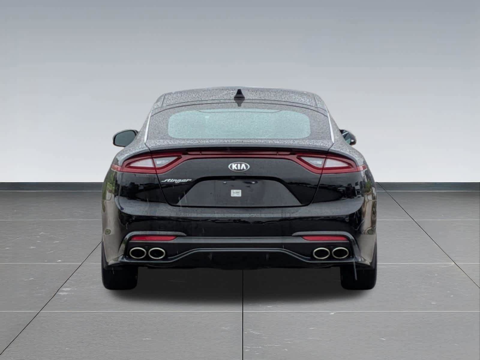 Used 2018 Kia Stinger Premium RWD image 5