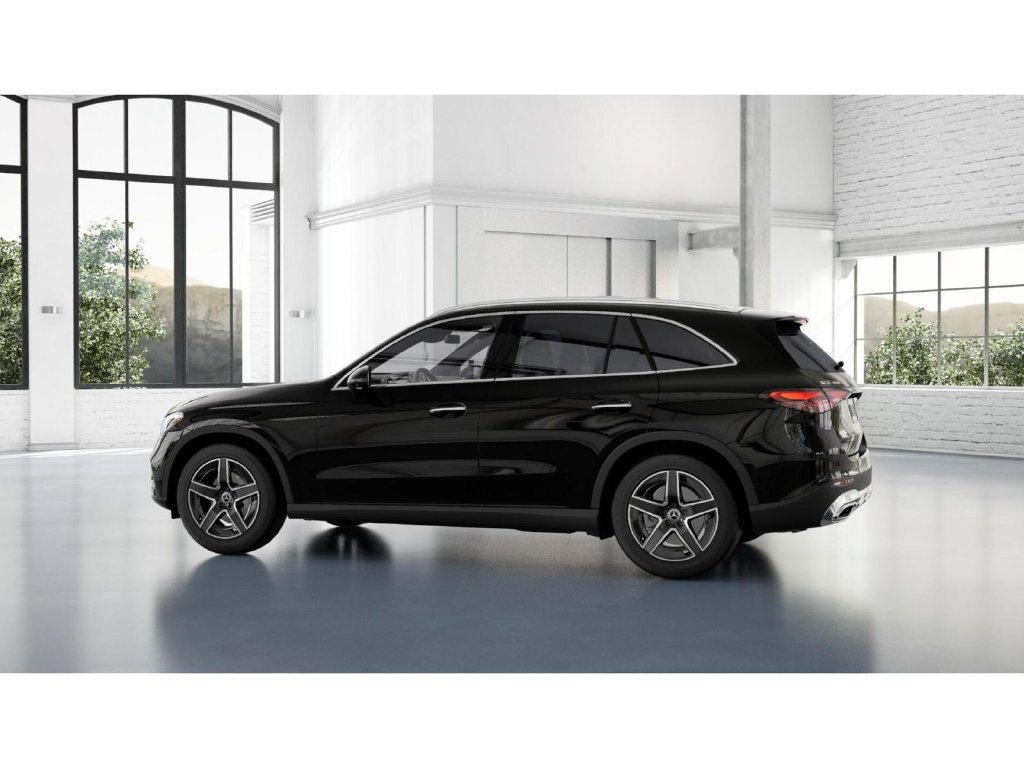 Used 2027 Mercedes-Benz GLC 300 4MATIC image 32