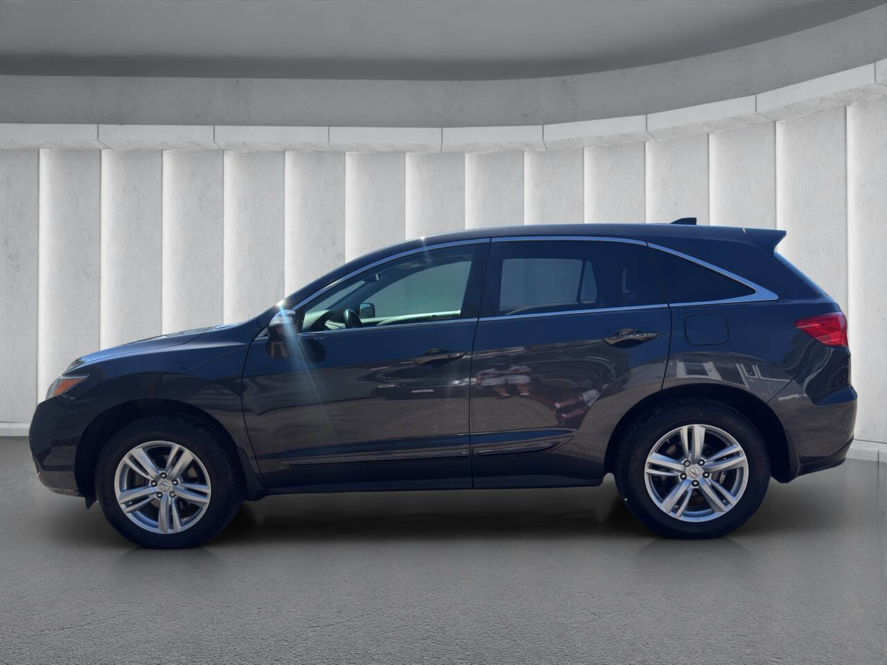 Used 2015 Acura RDX AWD w/ Technology Package image 2