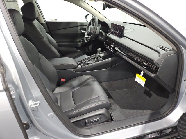 New 2025 Honda Accord Touring image 16
