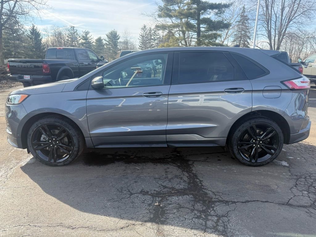 Used 2022 Ford Edge ST w/ Equipment Group 401A image 6
