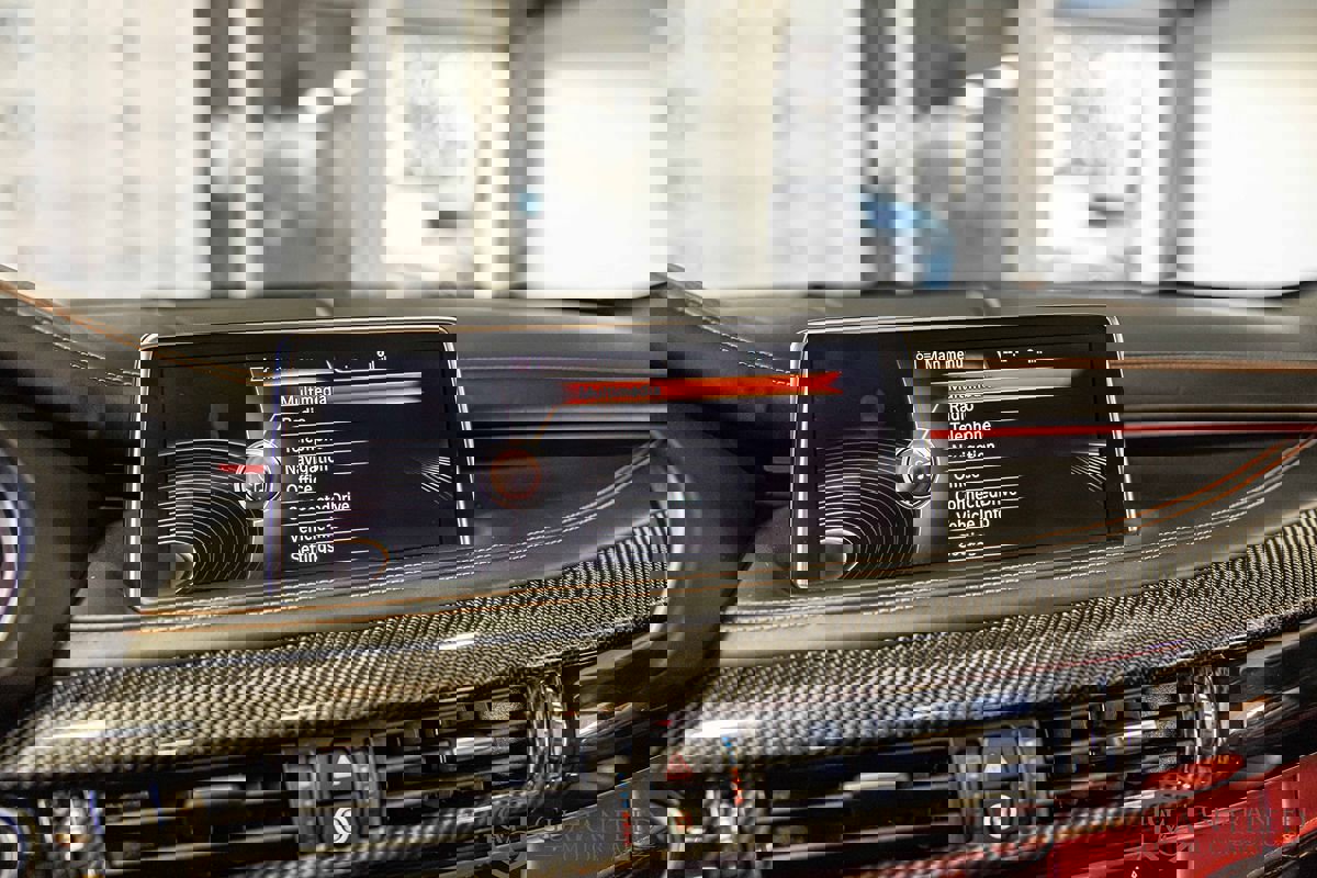 Used 2016 BMW X5 M image 27