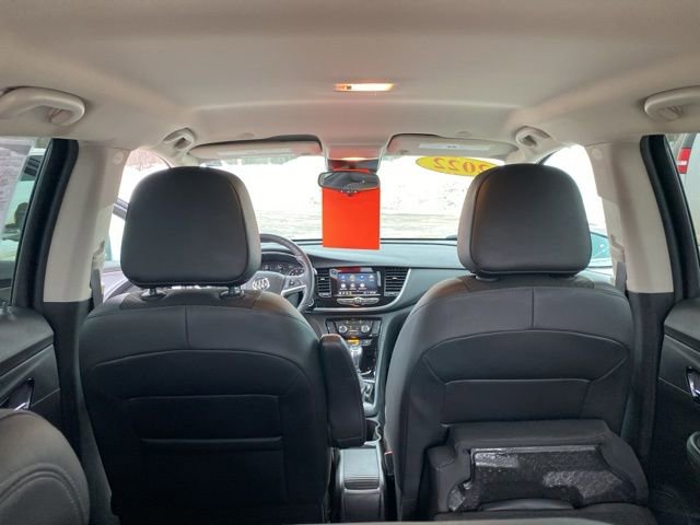 Used 2022 Buick Encore Preferred w/ Safety Package image 31