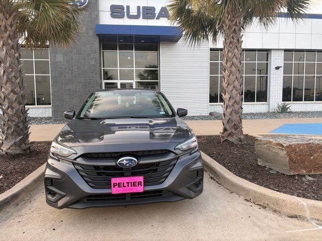 Used 2025 Subaru Legacy Premium AWD/4WD image 2