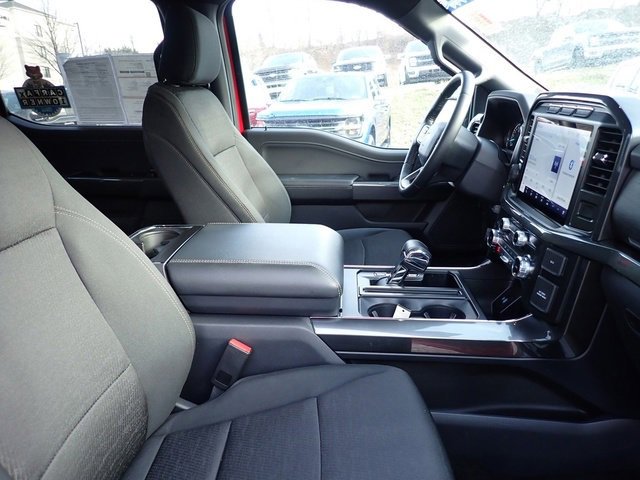 Certified 2022 Ford F150 XLT w/ Equipment Group 302A High image 10