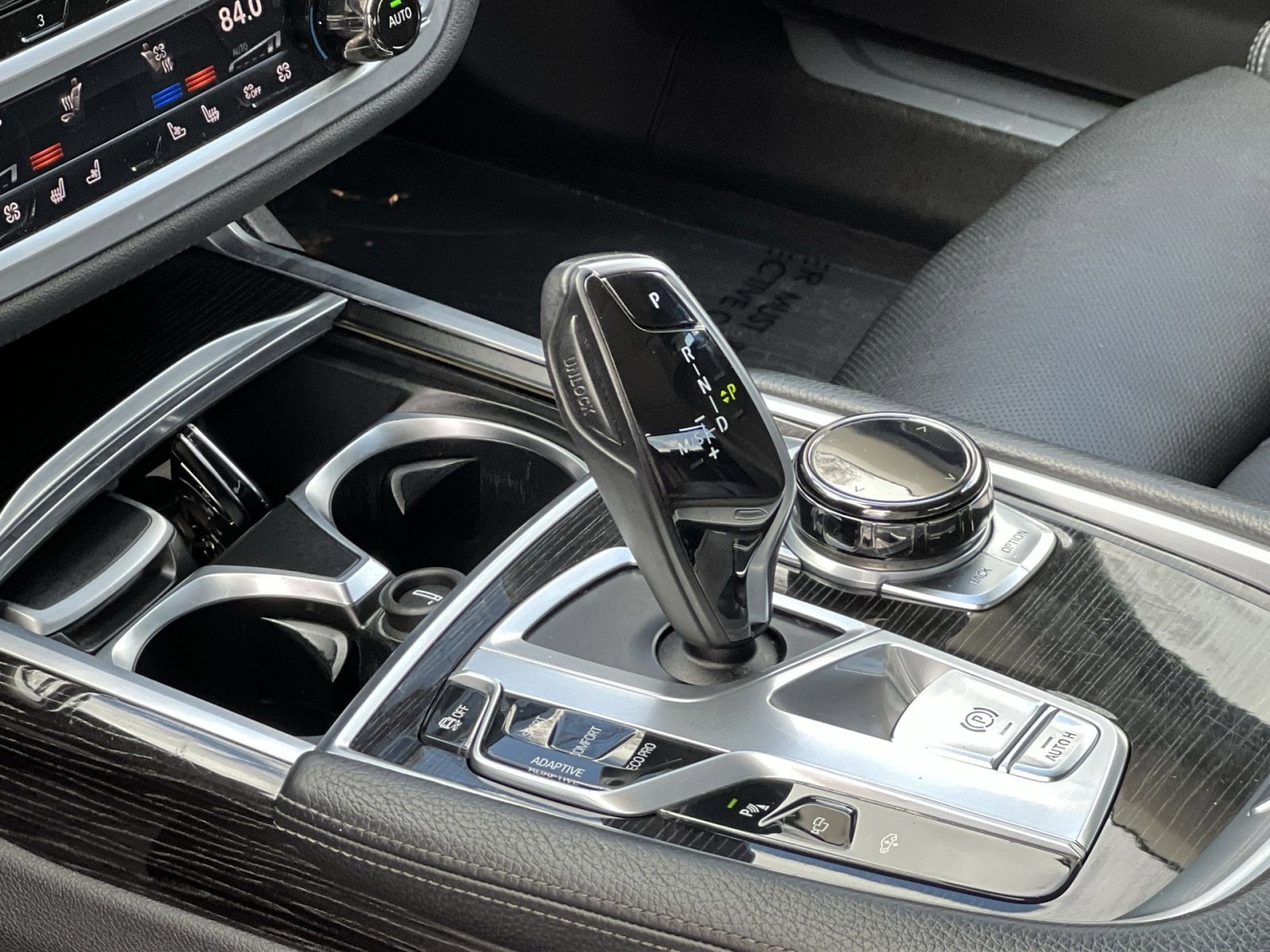 Used 2017 BMW 740i xDrive image 20