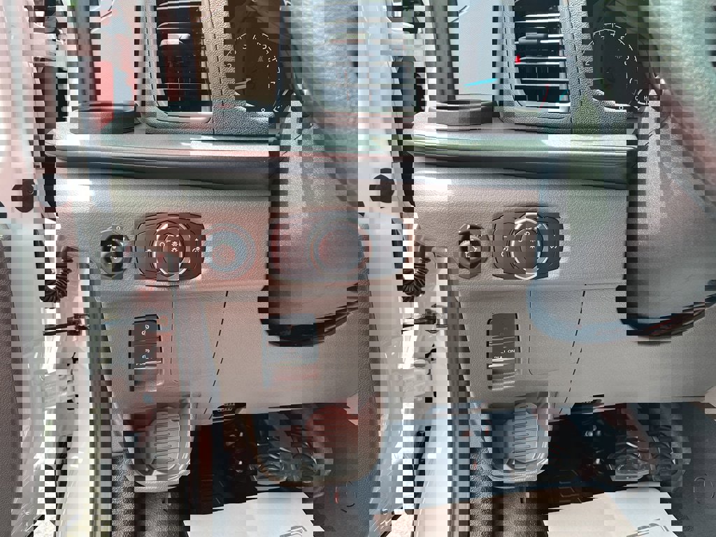 New 2025 Ford Transit 350 Low Roof image 10