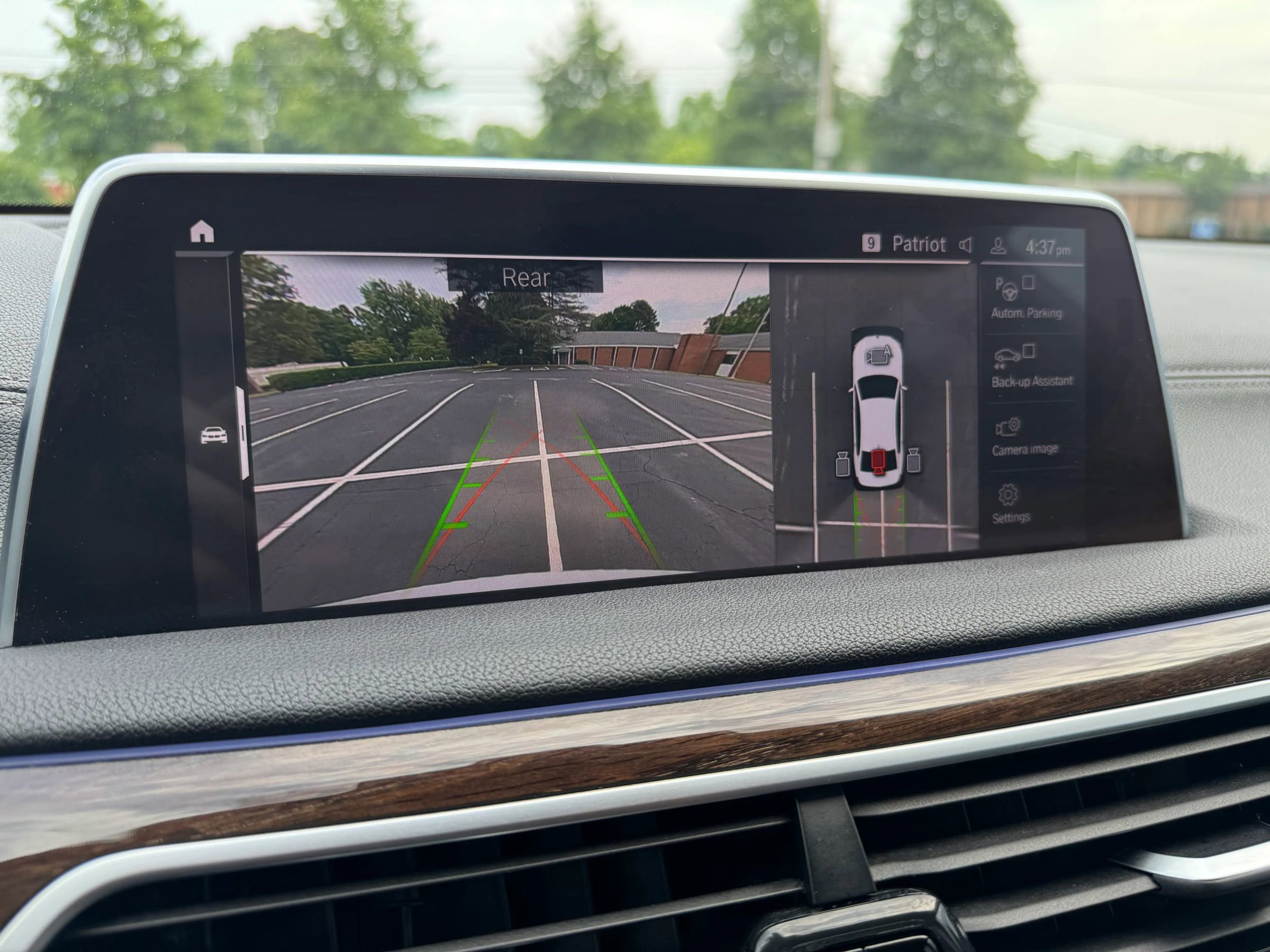 Used 2020 BMW 740i image 25